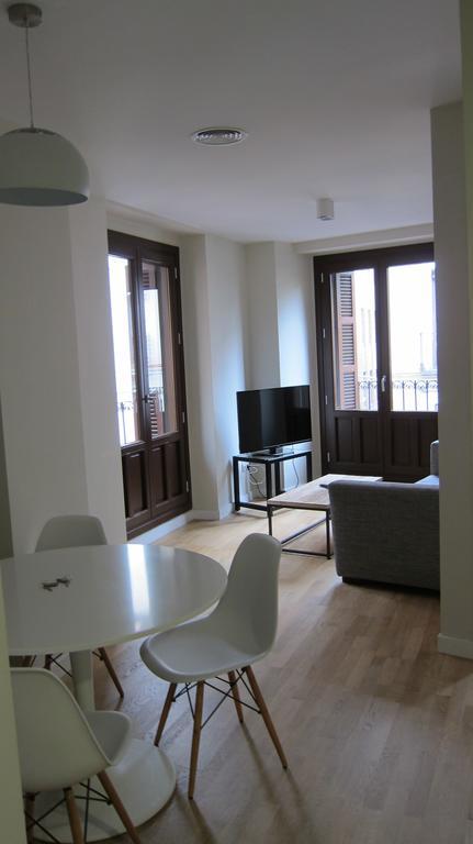 Domopolitan Centro Apartments Madrid Room photo